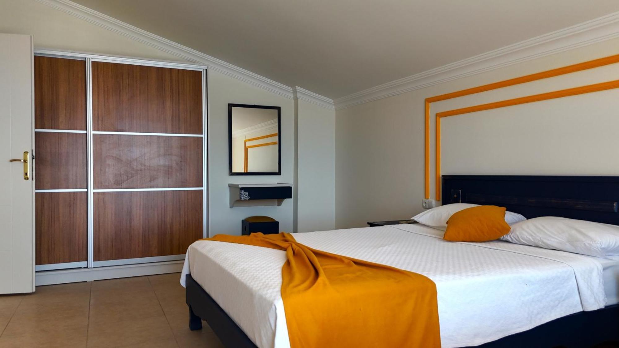 Yazici Otel Bozburun Мармарис Экстерьер фото